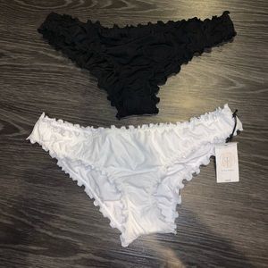 NTW/Liners Black and white Ruffle cheeky swim